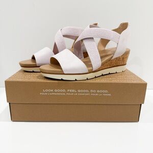 Dr. Scholl’s Just Cute Wedge Sandals Lavender Comfort Ankle Strap Slip On 8 NEW